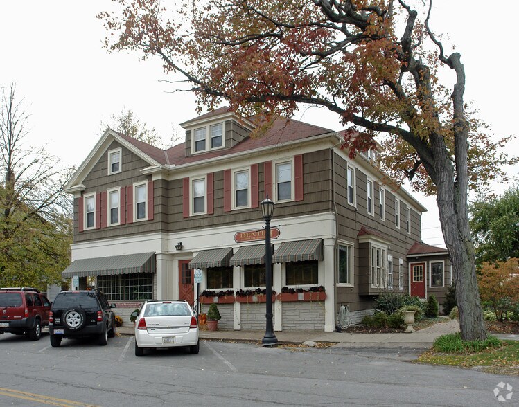 More Photos Of 628-630 Main St, Vermilion Office Residential For Sale