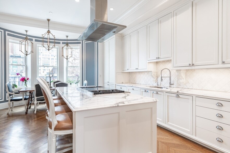 More Photos Of 230 Commonwealth, Boston Apartments For Sale