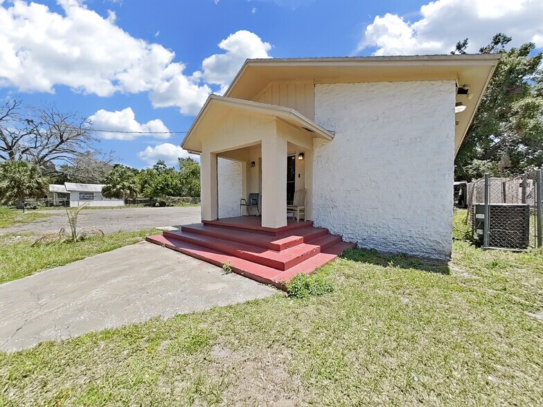 More Photos Of 3201 E Genessee St, Tampa Religious Facility For Sale