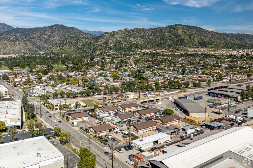 More Photos Of 844 N Vernon St, Azusa Warehouse For Lease