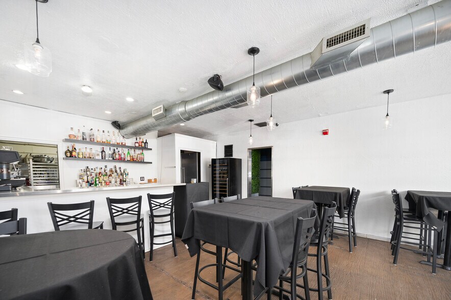 More Photos Of 262-266 Atwells Ave, Providence Storefront Retail Office For Lease