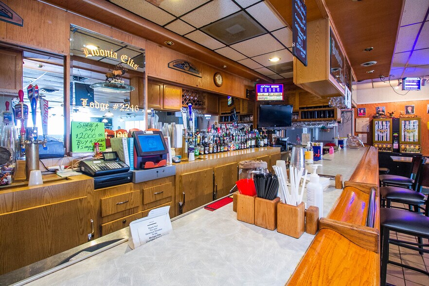 More Photos Of 31117 Plymouth Rd, Livonia Lodge Meeting Hall For Sale