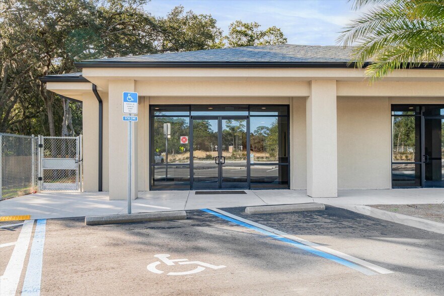 More Photos Of 481 Shores Blvd, Saint Augustine Medical For Sale