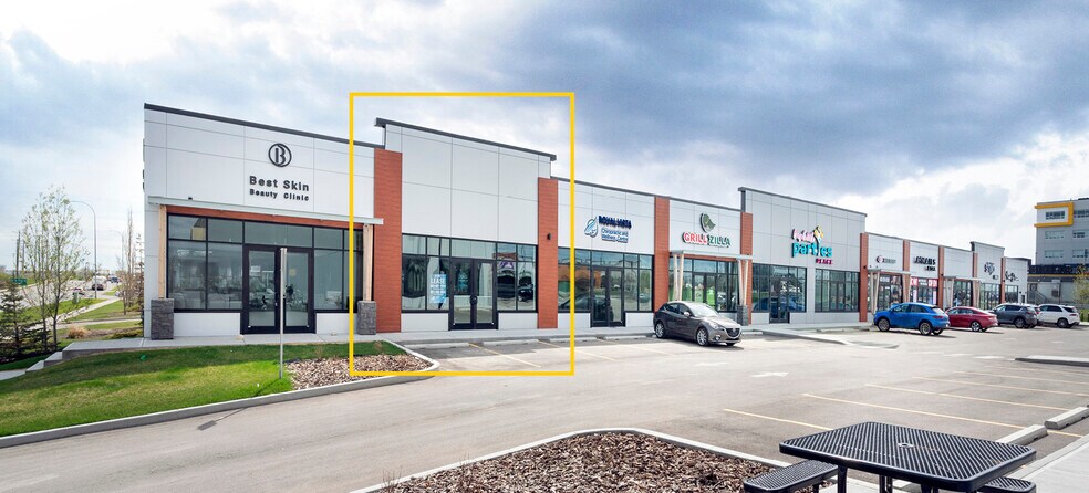 Primary Photo Of 2 Royal Vista Link NW, Calgary Freestanding For Lease