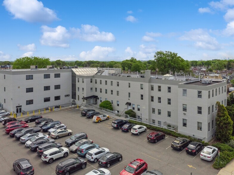 More Photos Of 15-01 Broadway, Fair Lawn Medical For Sale