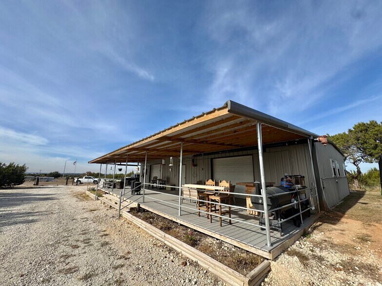 More Photos Of 8895 US-67 Hwy, Cleburne Trailer Camper Park For Sale