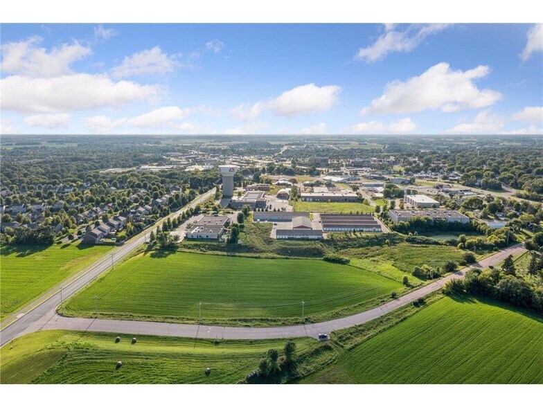 More Photos Of XXX 10th Street 10th Street, Waconia Land For Sale