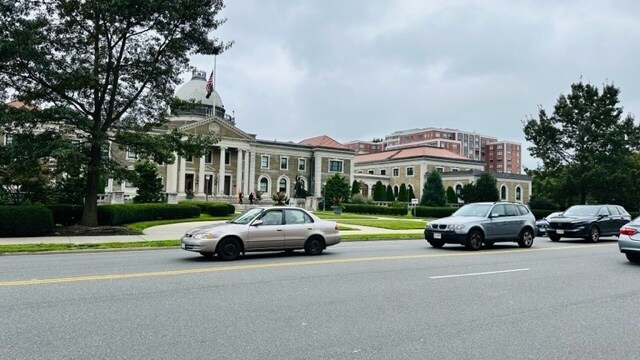 More Photos Of 1527 Franklin Ave, Mineola Office For Lease