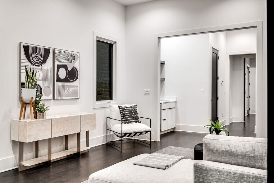 More Photos Of 2118 C-D Cliff dr, Nashville Apartments For Sale