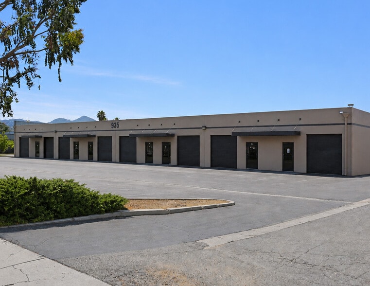 Primary Photo Of 935 Bailey Ct, San Marcos Service For Lease