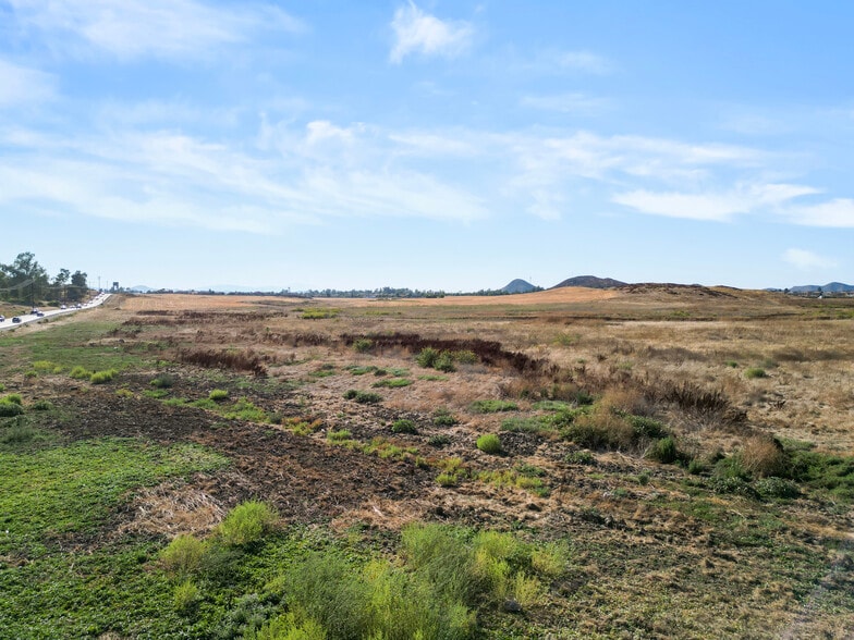 More Photos Of 0 Loretta Ave, Menifee Land For Sale