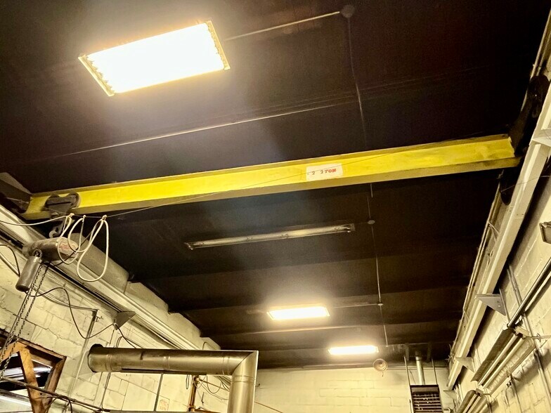 More Photos Of 1702 Wheeling Ave, Glen Dale Manufacturing For Sale