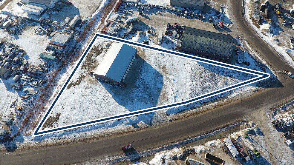 More Photos Of 51 Matheson Pkwy, Sunnyside Industrial For Lease