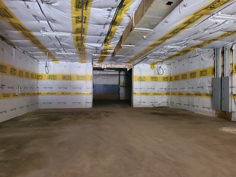 More Photos Of 1544 Jefferson Chemical Rd, Conroe Warehouse For Sale