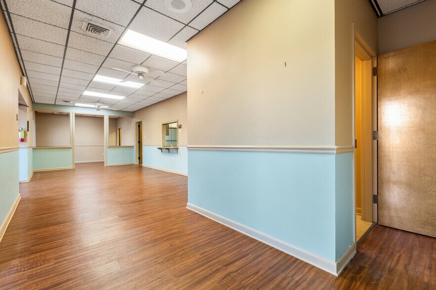 More Photos Of 1405 Braden St, Jacksonville Medical For Sale