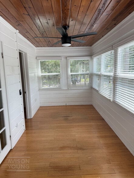 More Photos Of 1513 E Livingston St, Orlando Office Residential For Sale