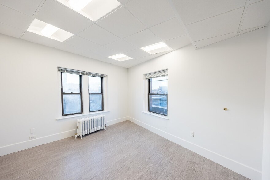 More Photos Of 229-235 Harvard St, Brookline Loft Creative Space For Lease