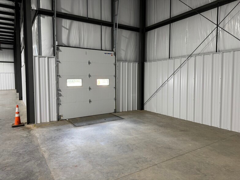 More Photos Of 2604 Jeanwood Drive, Elkhart Distribution For Lease