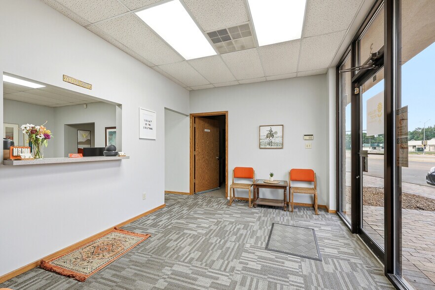 More Photos Of 1840 Post Rd, Plover Storefront Retail Office For Sale