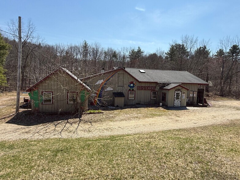 More Photos Of 137 Southbridge Rd, Charlton Warehouse For Sale
