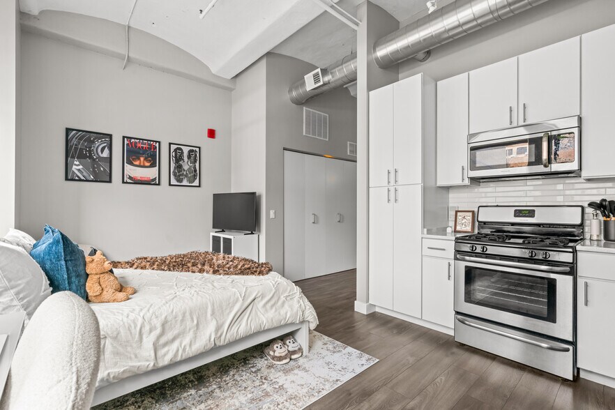 More Photos Of 619 S La Salle St, Chicago Apartments For Sale