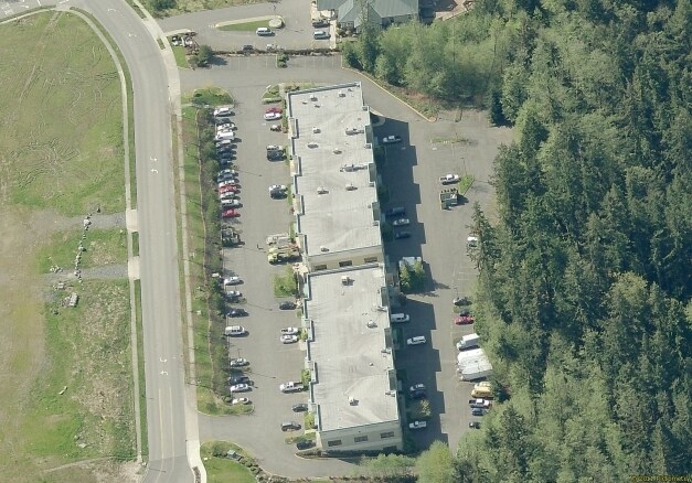 More Photos Of 9800 Harbour Pl, Mukilteo Light Manufacturing For Lease