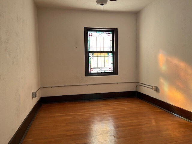 More Photos Of 211 Mill St, Beaverdam Religious Facility For Sale
