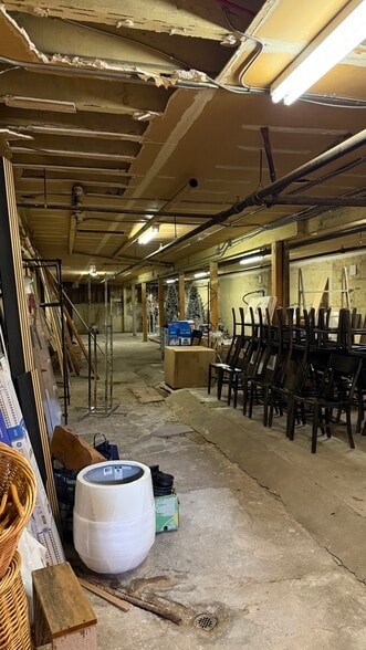 More Photos Of 2820 Colby Ave, Everett Storefront For Lease