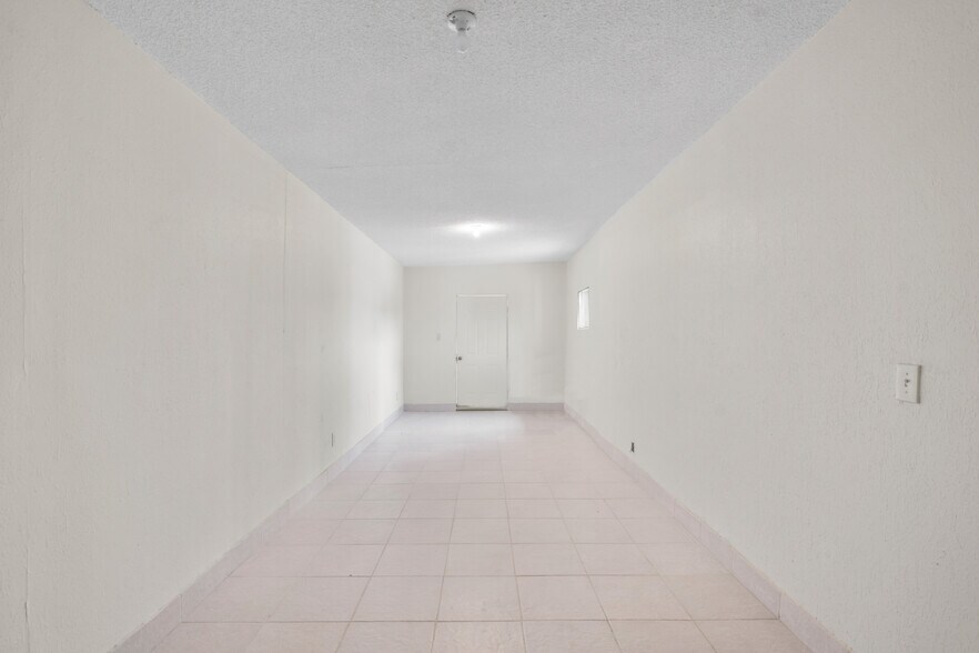 More Photos Of , El Paso Office For Sale