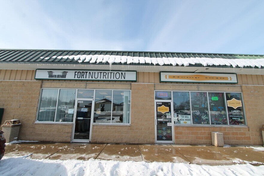 More Photos Of 1220 Janesville Ave, Fort Atkinson Storefront For Sale