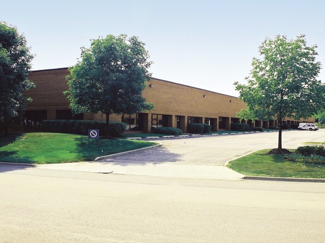 Primary Photo Of 1000-1036 Northpoint Blvd, Waukegan Light Distribution For Lease