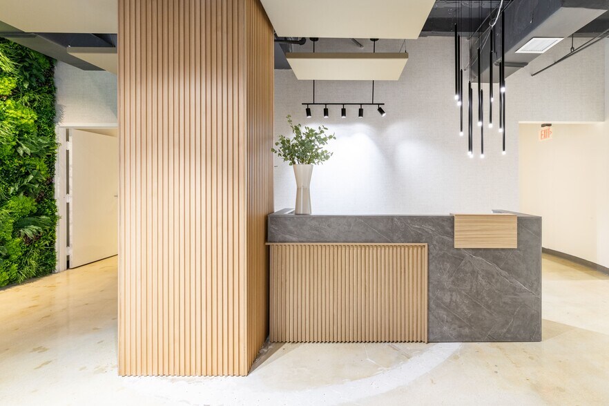 More Photos Of 1680 Meridian Ave, Miami Beach Office For Lease