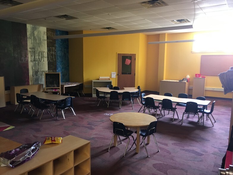 More Photos Of 2106-2116 E Haines St, Philadelphia Schools For Lease