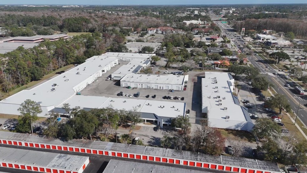 Primary Photo Of 8535 Baymeadows Rd, Jacksonville Storefront For Lease