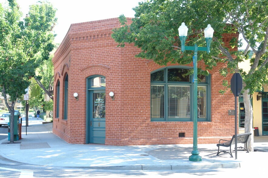 More Photos Of 365 E Campbell Ave, Campbell Office Residential For Lease