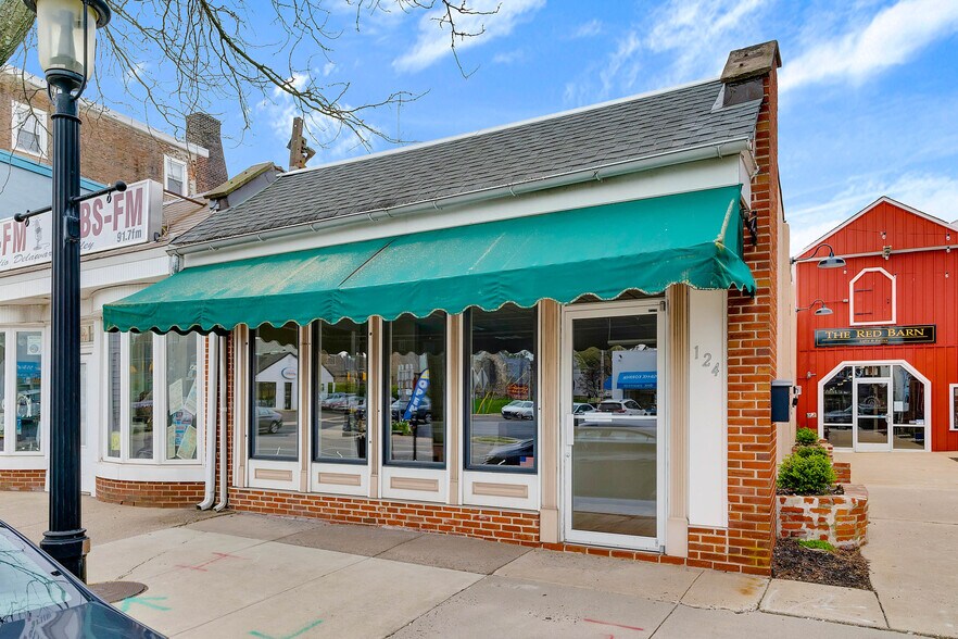 More Photos Of 124 S York Rd, Hatboro Office For Sale