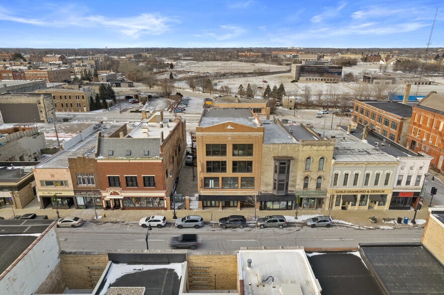More Photos Of 410 Main St, Racine Office Residential For Sale