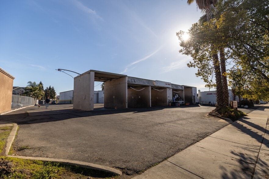 More Photos Of 2653 Old 1st St, Livermore Auto Repair For Sale