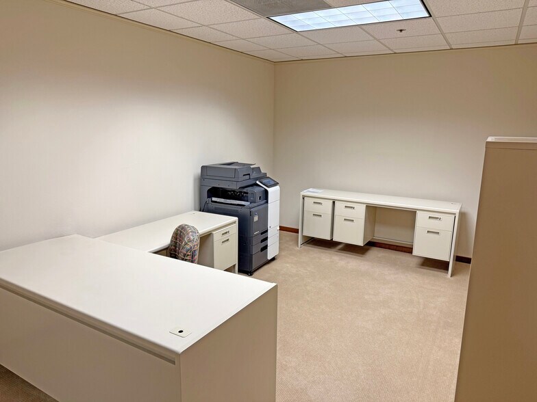 More Photos Of 1400 N Dutton Ave, Santa Rosa Medical For Sale