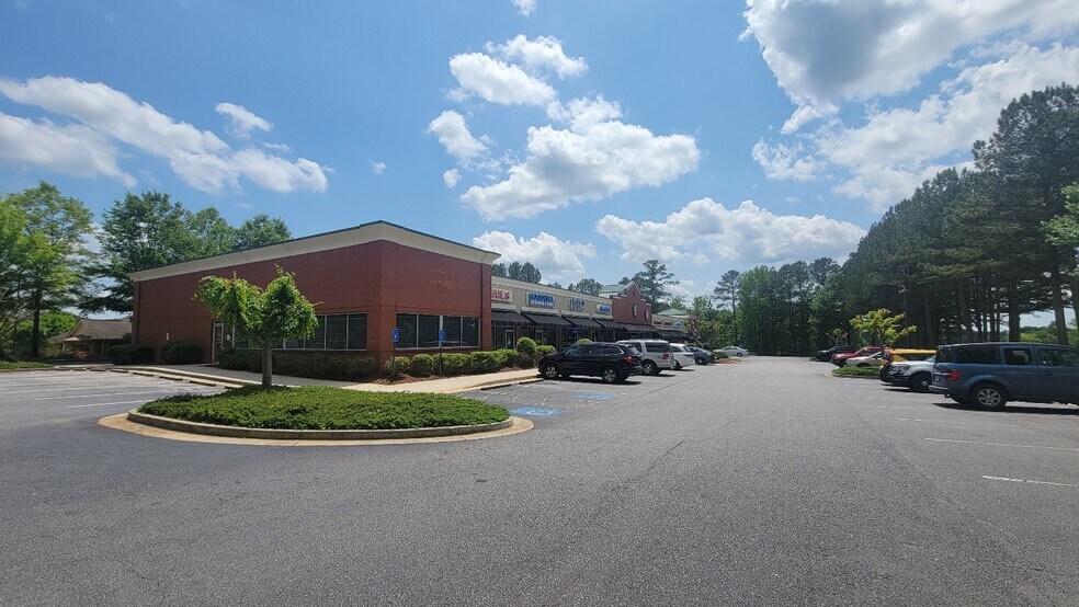 More Photos Of 2100 Highway 54 E, Peachtree City Storefront For Sale