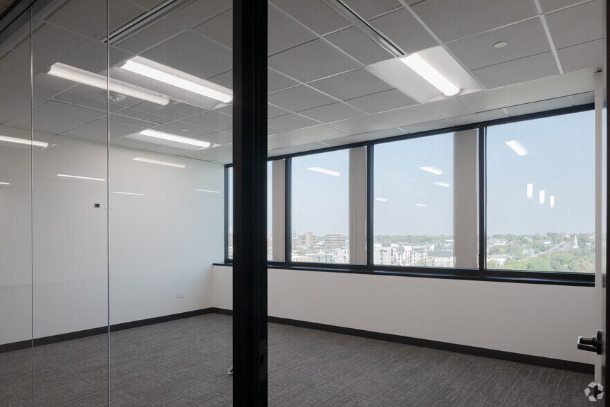More Photos Of 400 S Colorado Blvd, Denver Office For Lease