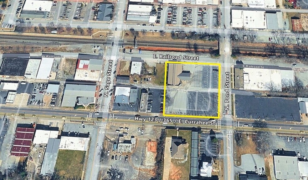 More Photos Of 27 N Pond St, Toccoa Flex For Lease