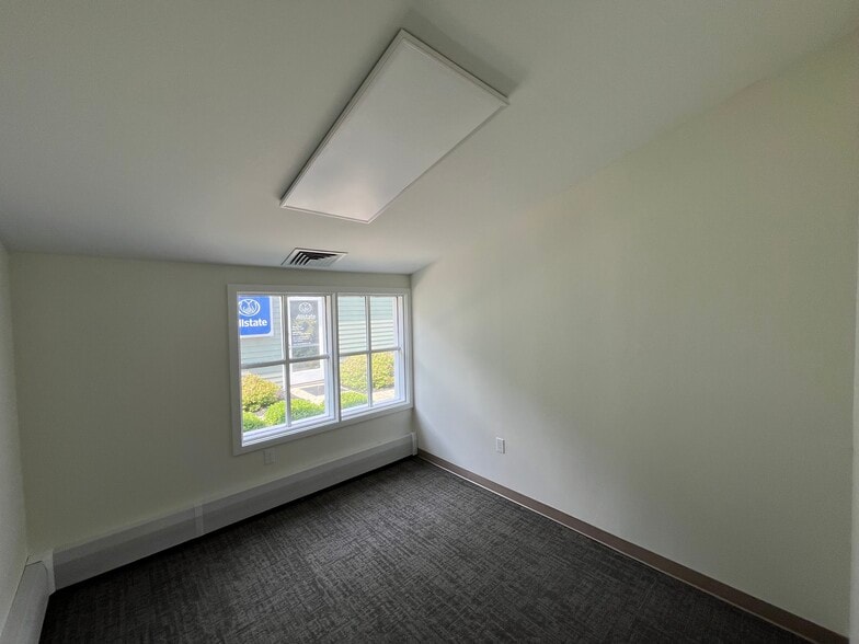 More Photos Of 174 N Main St, Dublin Office For Lease