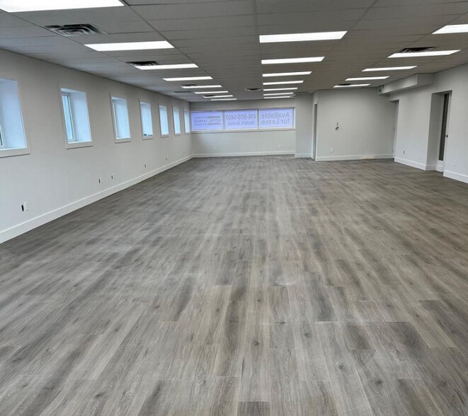 More Photos Of 172 King St E, Oshawa Office For Lease