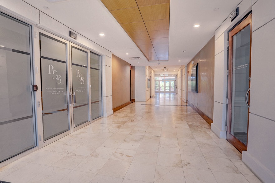 More Photos Of 2470 Daniells Bridge Rd, Athens Office For Lease