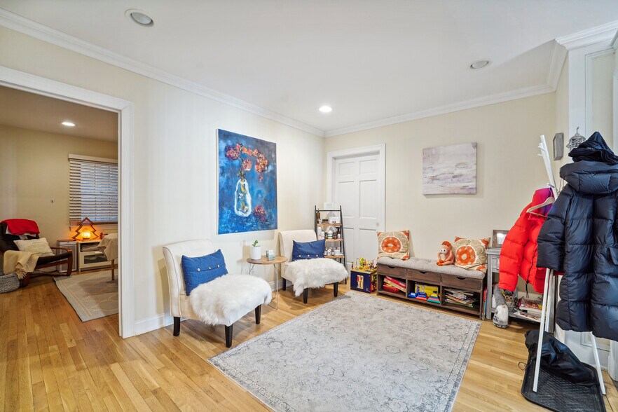 More Photos Of 414 Centre St, Nutley Office For Sale