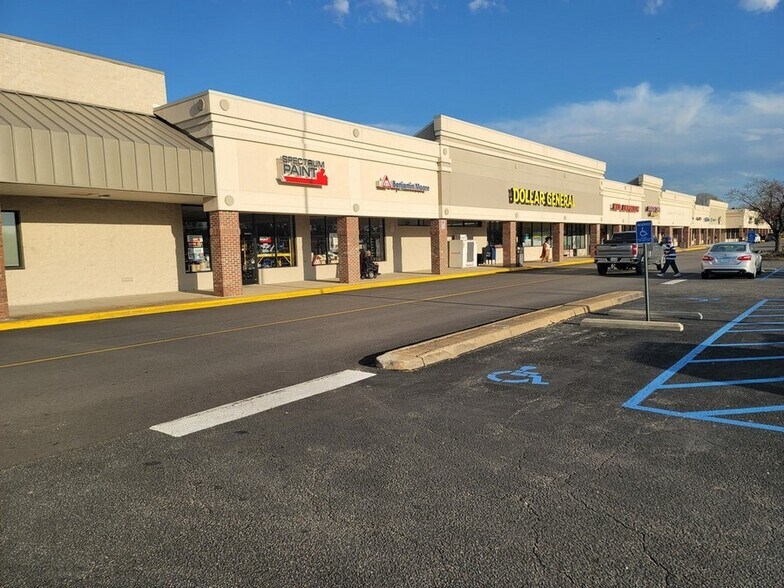 More Photos Of 701 N Battlefield Blvd, Chesapeake Unknown For Lease