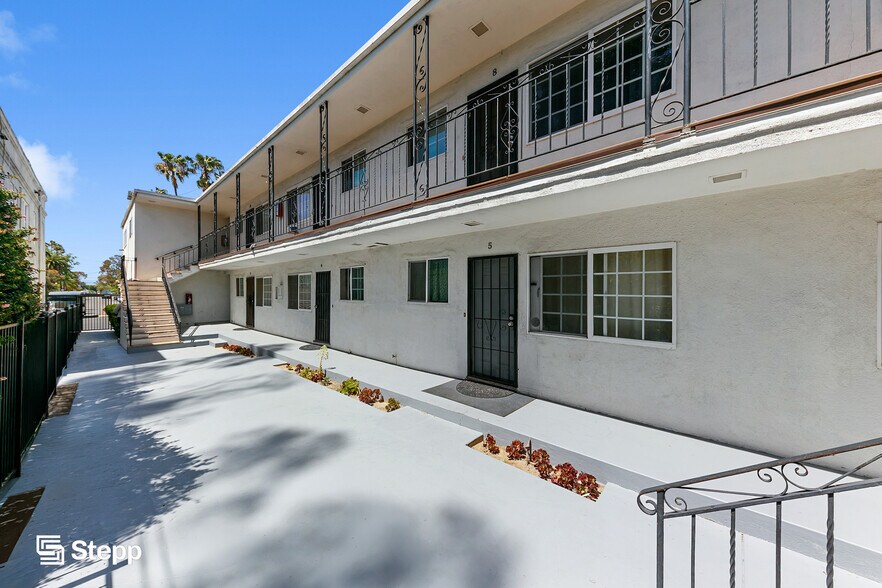 More Photos Of 1070 Chestnut Ave, Long Beach Apartments For Sale