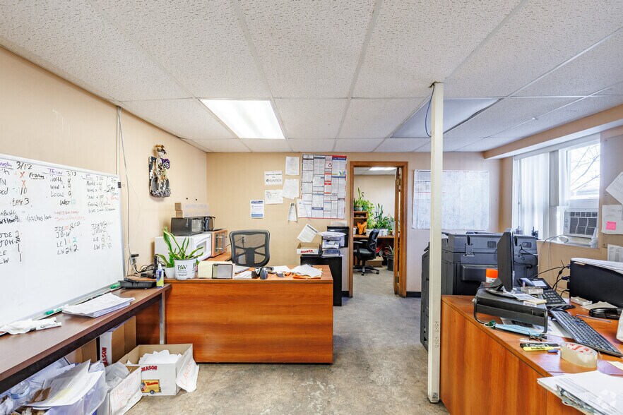 More Photos Of 151 Midler Park Dr, Syracuse Industrial For Sale