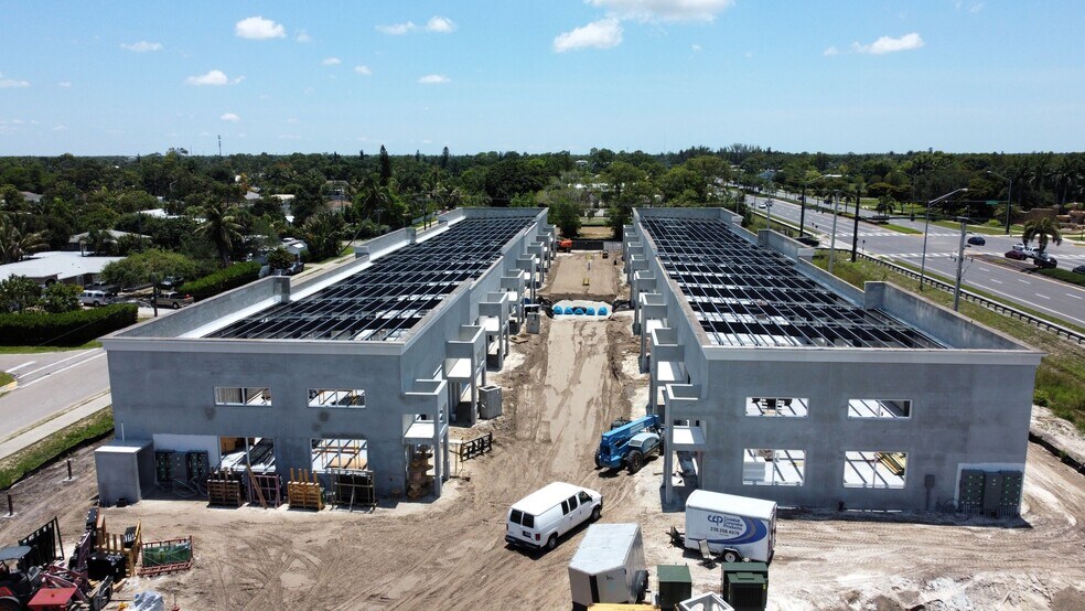 More Photos Of 11075 Tamiami Trl E, Naples Flex For Sale